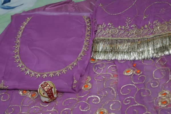 Lavender colour Poshak with Odhna (Roshani)