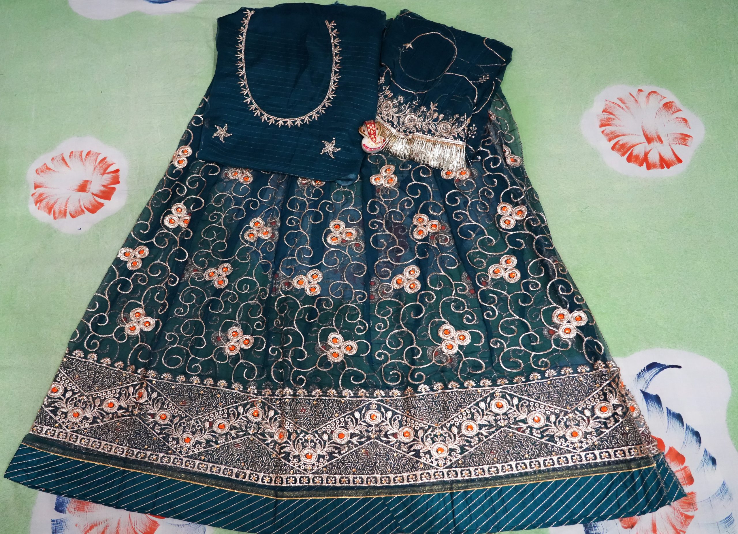 Peacock Blue Bember Satan poshak with 24 Kali Gher.(Ankita) - Image 4
