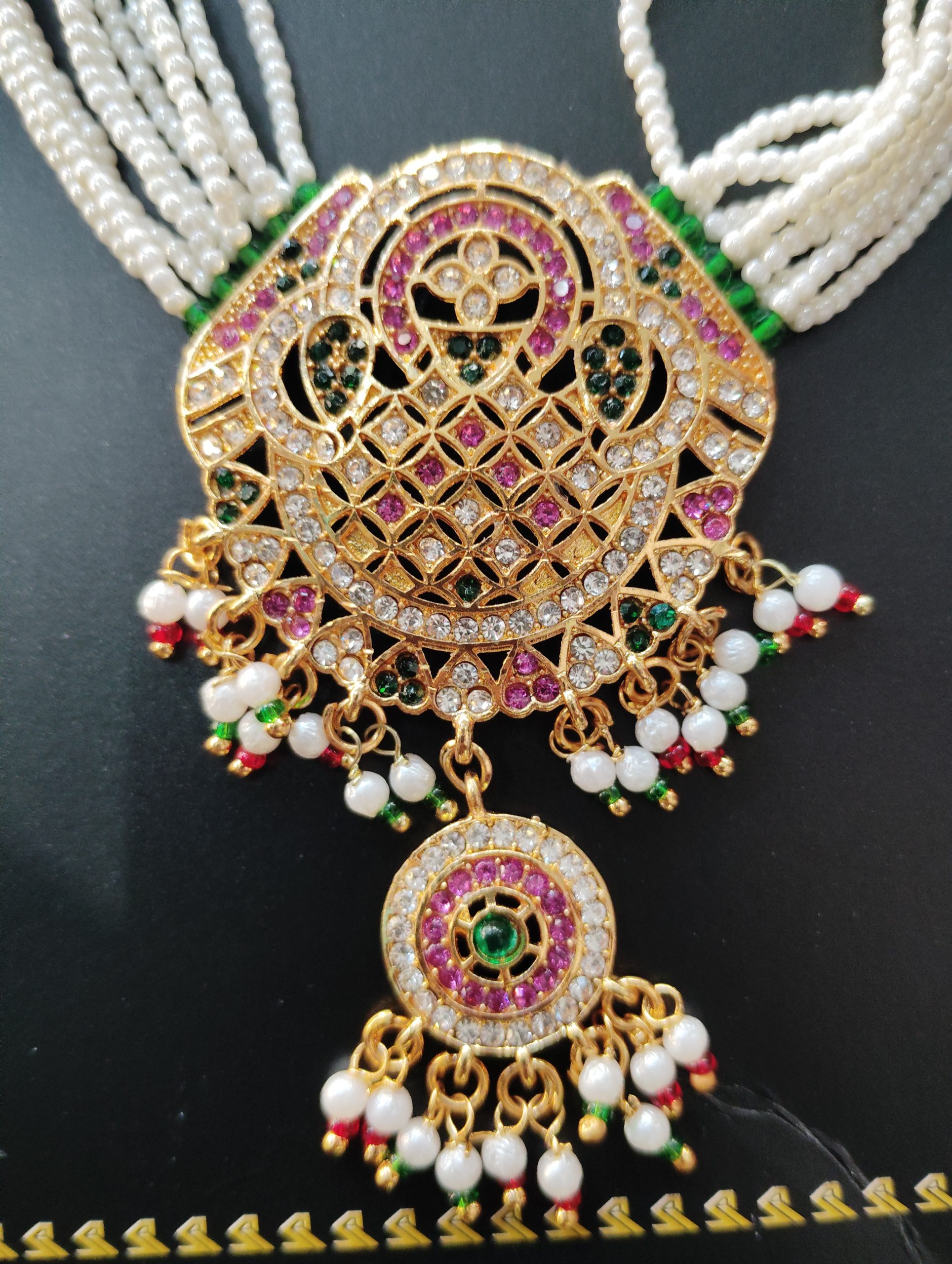 Imitation Kundan Pearl Choker Necklace Set β Traditional Bridal Jewelry with Matching Earrings. - Image 3
