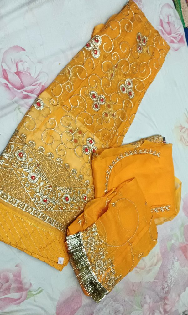 Yellow poshak with Odhna (4 Side) - Image 2