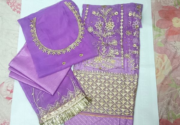 Lavender Colour Poshak with Odhna (Roshani)