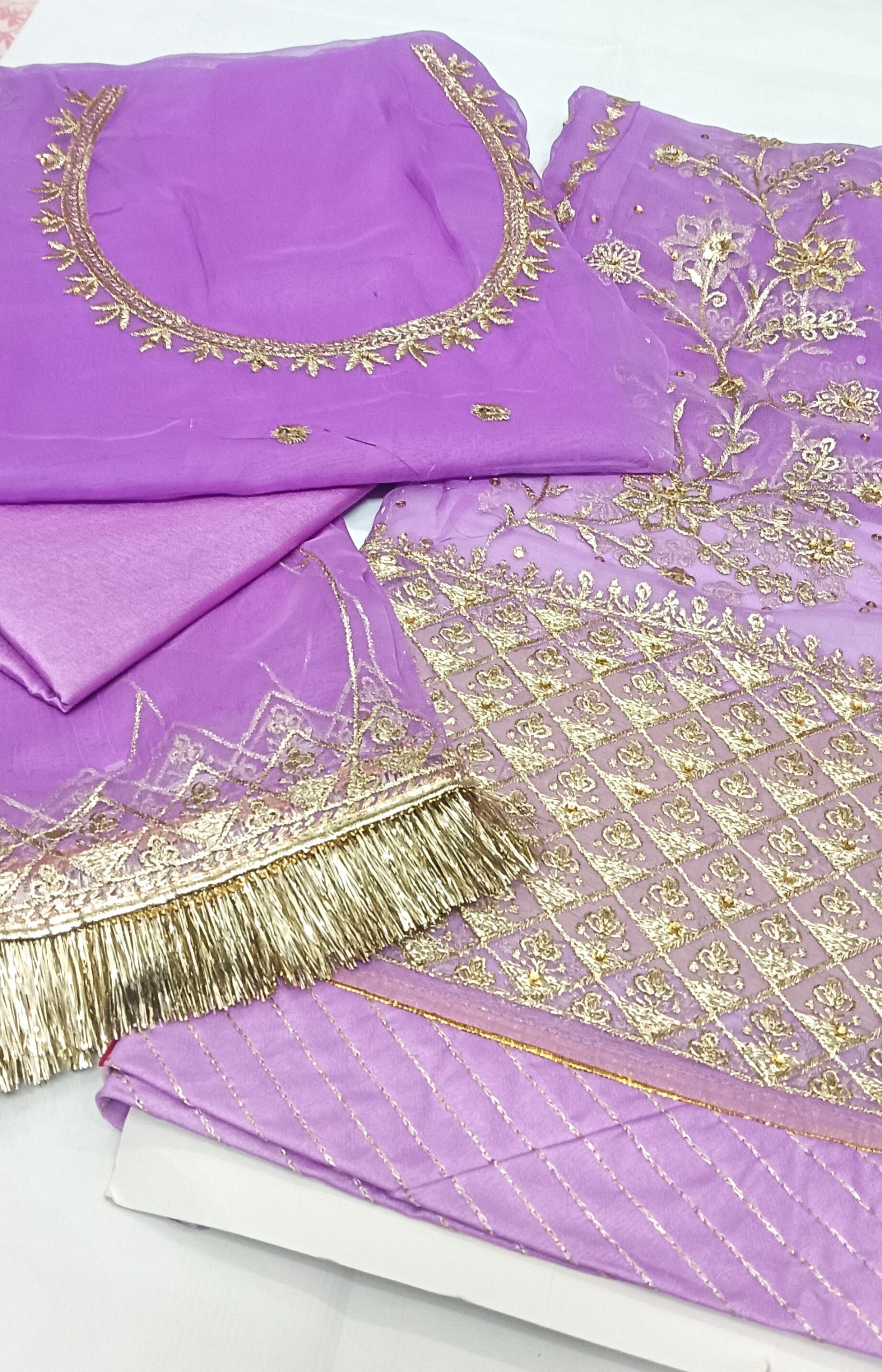 Lavender Colour Poshak with Odhna (Roshani) - Image 2