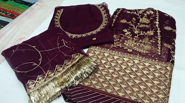 Wine colour Poshak with Odhna (Roshani) - Image 4