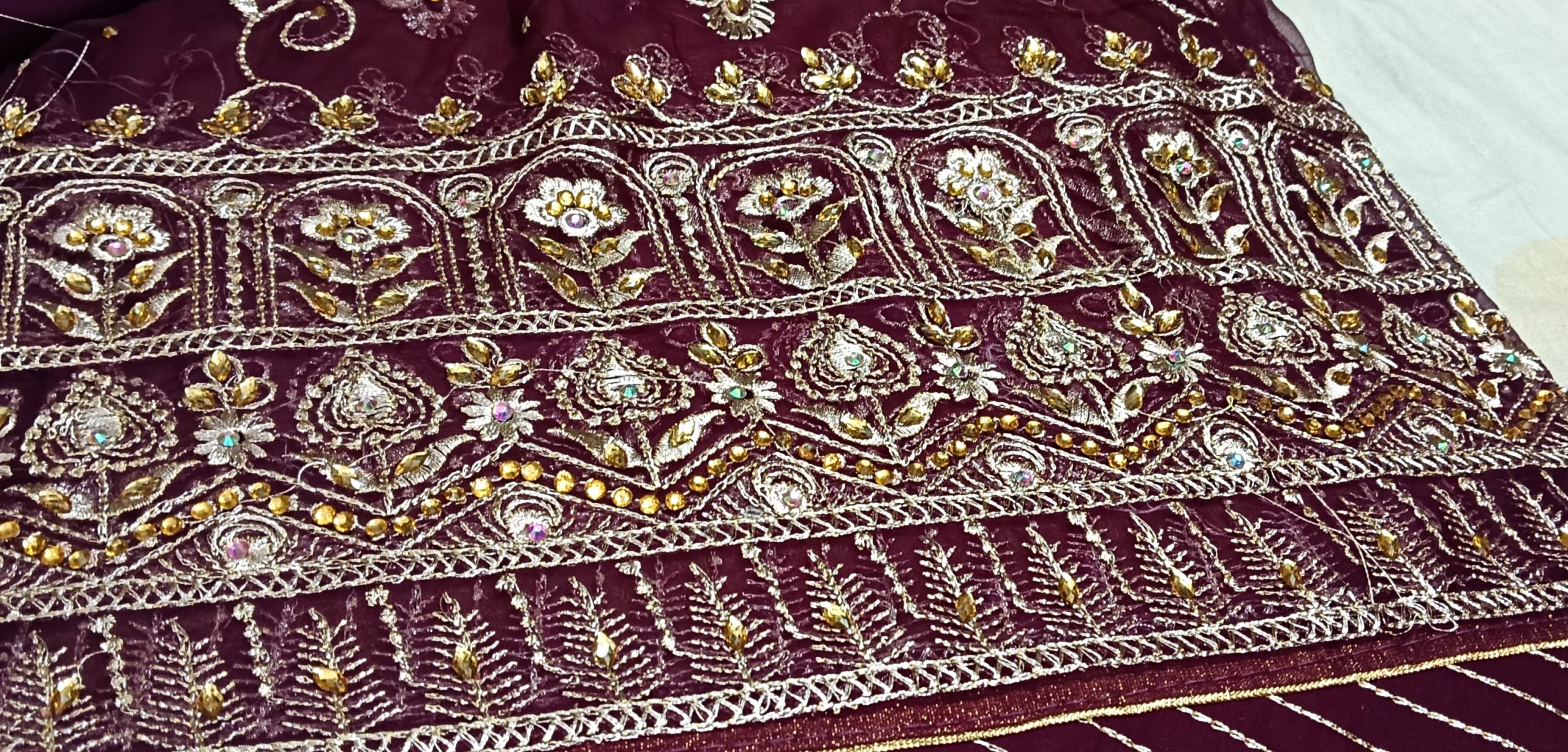 Wine Colour Poshak with Odhna – Gota Patti & Zari Work (32 Kali) - Image 3
