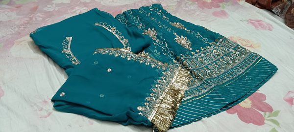Rama Green Poshak with Odhna – Gota Patti & Zari Work (32 Kali) - Image 4