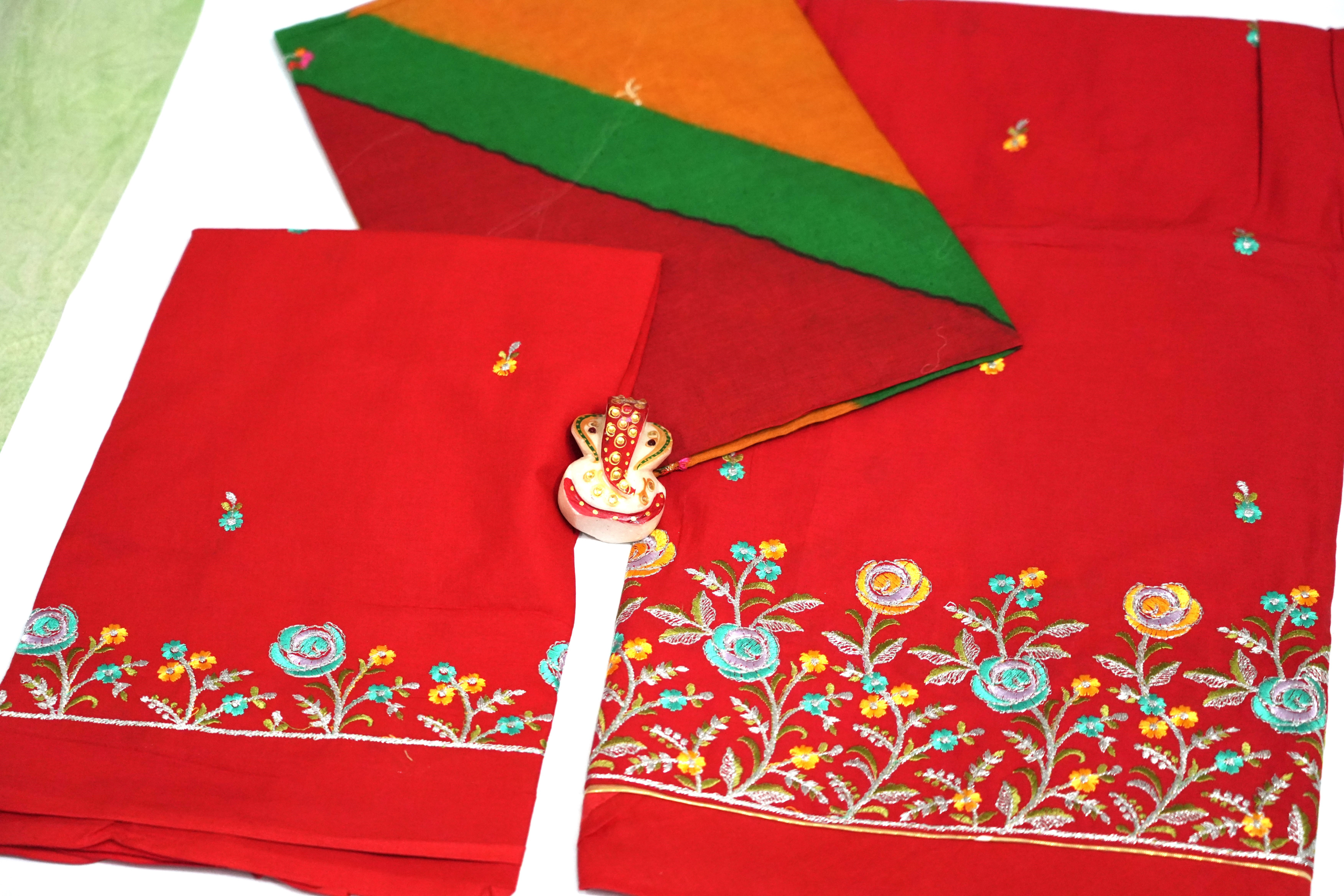 Red with Odhani Lehariyo (92*88 Kali Daily Wear) - Image 5