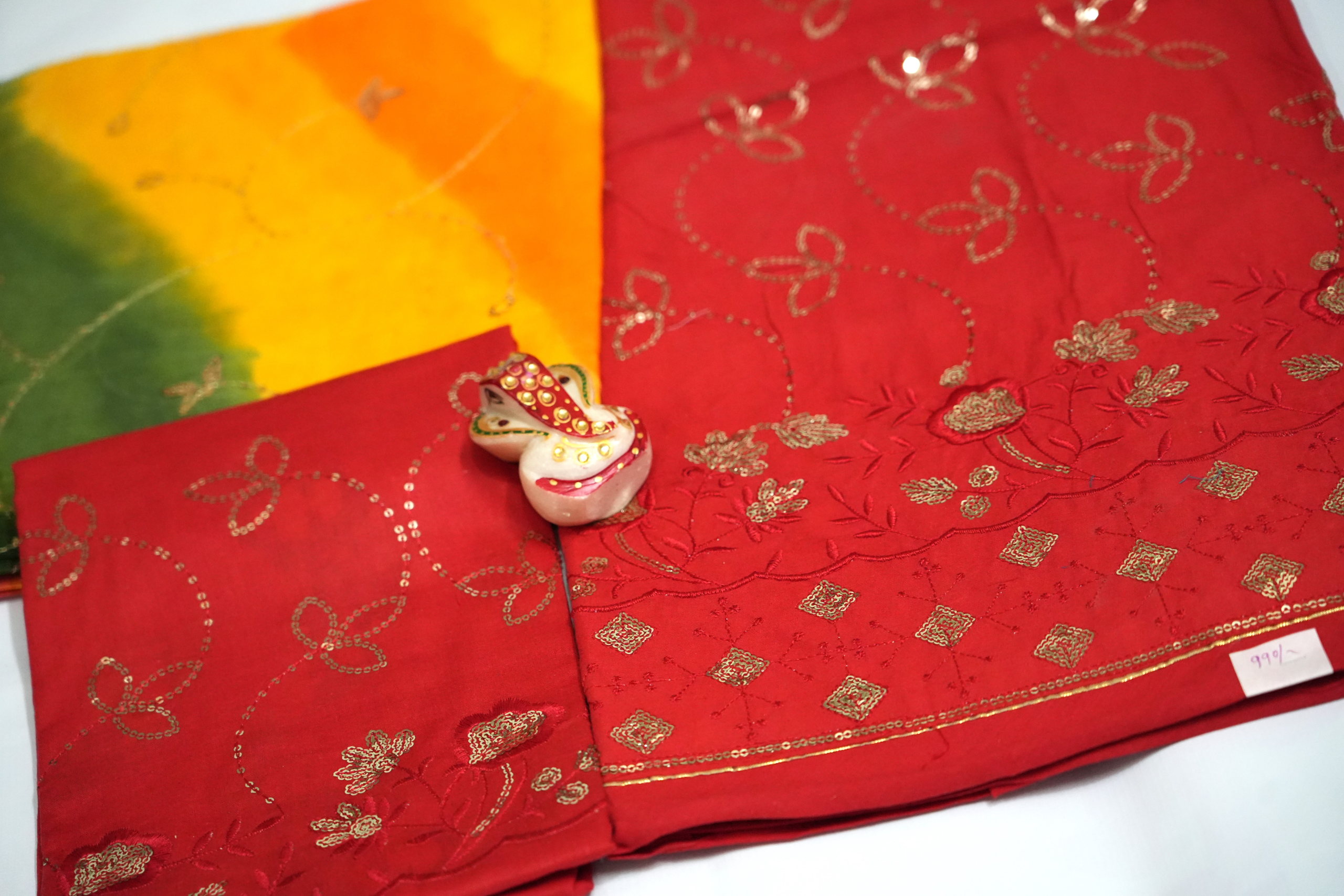 Red Cotton Sequence Jaal Rajputi poshaak - Image 2