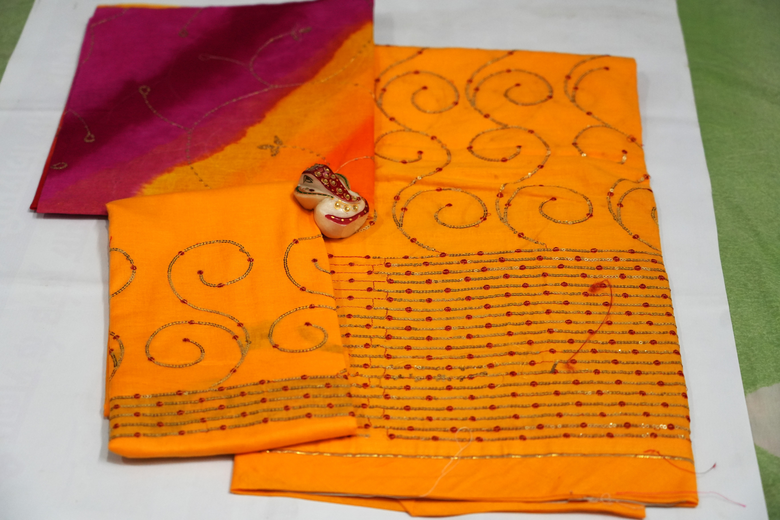 Yellow Pink Cotton Sequence Jaal Rajputi poshaak - Image 3