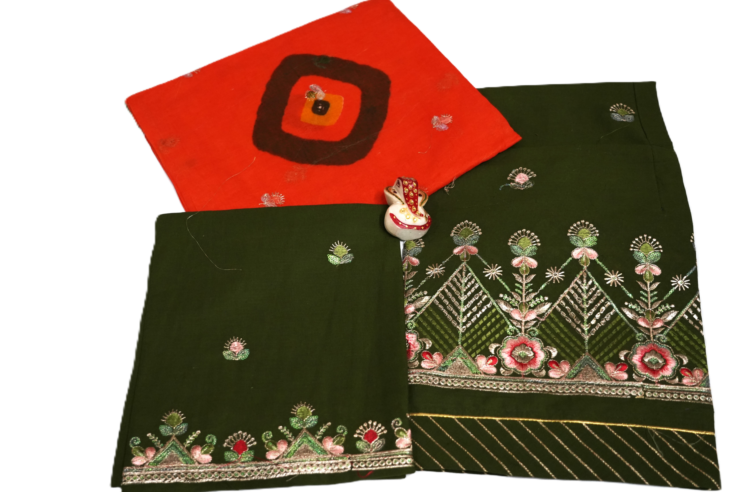 Green Velvet Poshak with Dark Pink Odhani (Multi Full Border) - Image 2