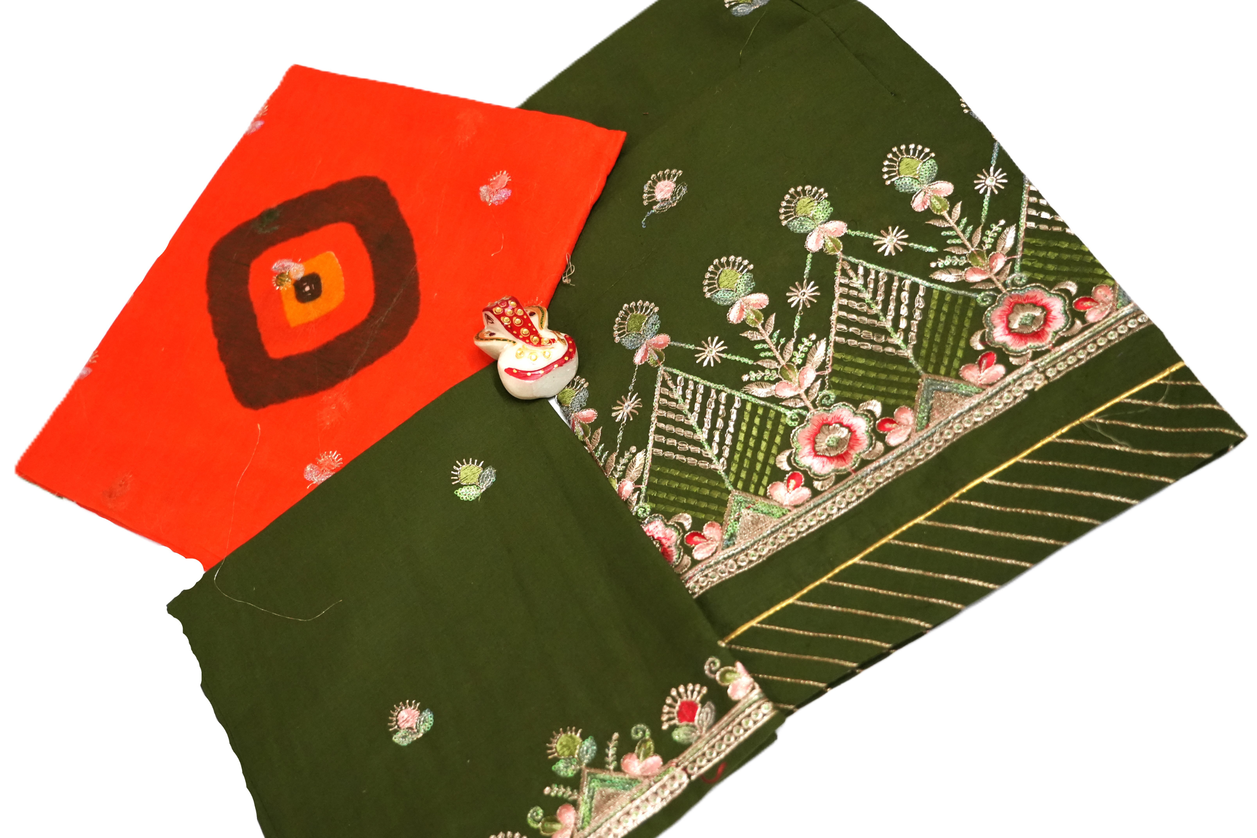Green Velvet Poshak with Dark Pink Odhani (Multi Full Border) - Image 4