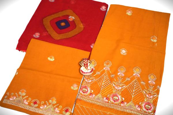 Normal Golden Poshak with Red Odhani (Multi Full Border) - Image 2