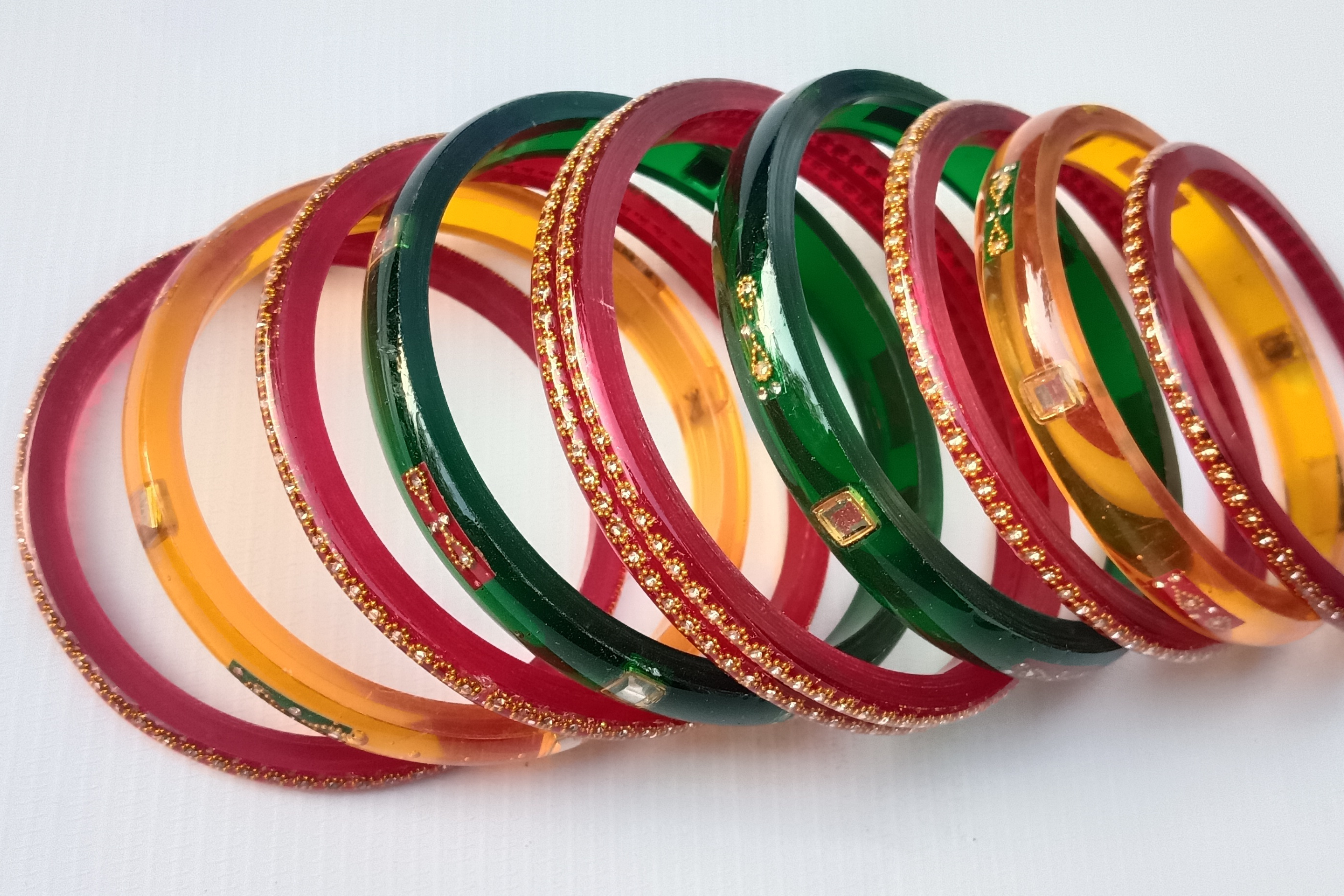 Traditional Rajasthani multy colour Bangles Set.